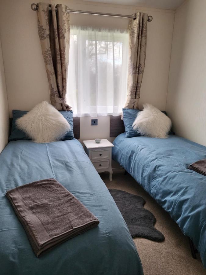 Idyllic Lakeview Lodge 치체스터 외부 사진